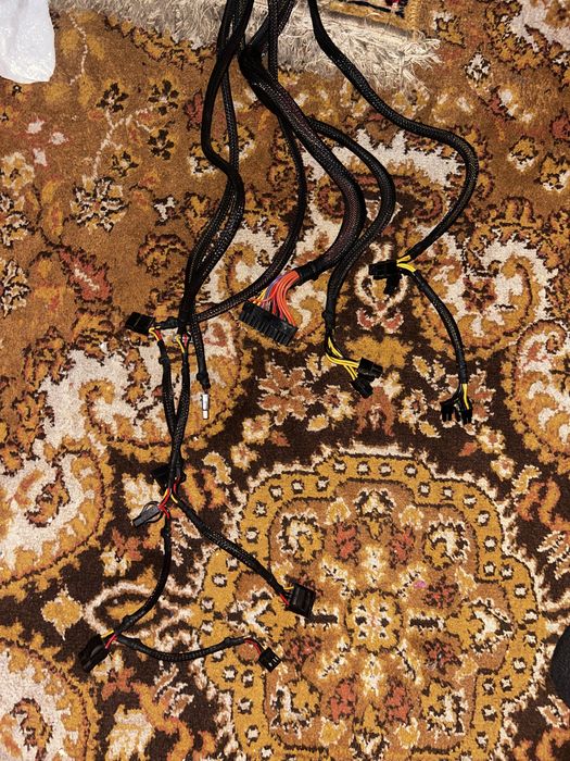 Sursă pc thermaltake 600w 80 plis