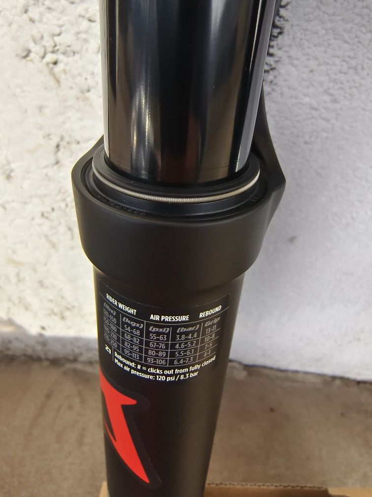 27.5-170mm Marzocchi Bomber Z1 Grip 15х110 Enduro Вилка Ендуро 2023