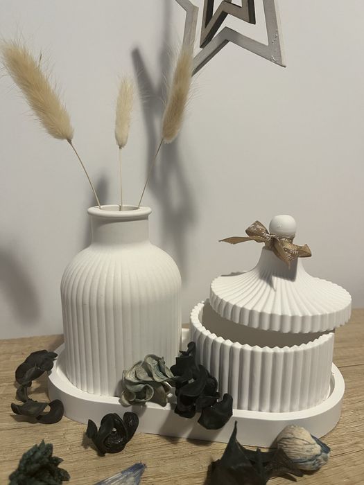 Decoratiuni din ceramica