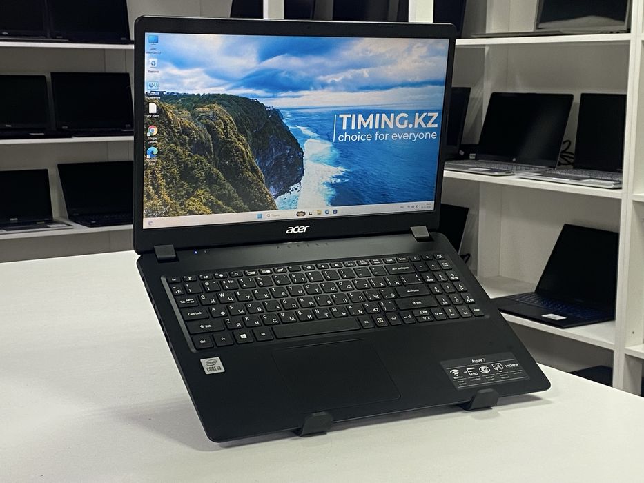 Офисный ноутбук Acer Aspire 3 - Core i3-1005G1/8GB/SSD 256GB/UHD
