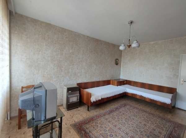 Продава се Тристаен апартамент в Карлово - 90 кв.м за 414 €/кв.м - Снимка #2
