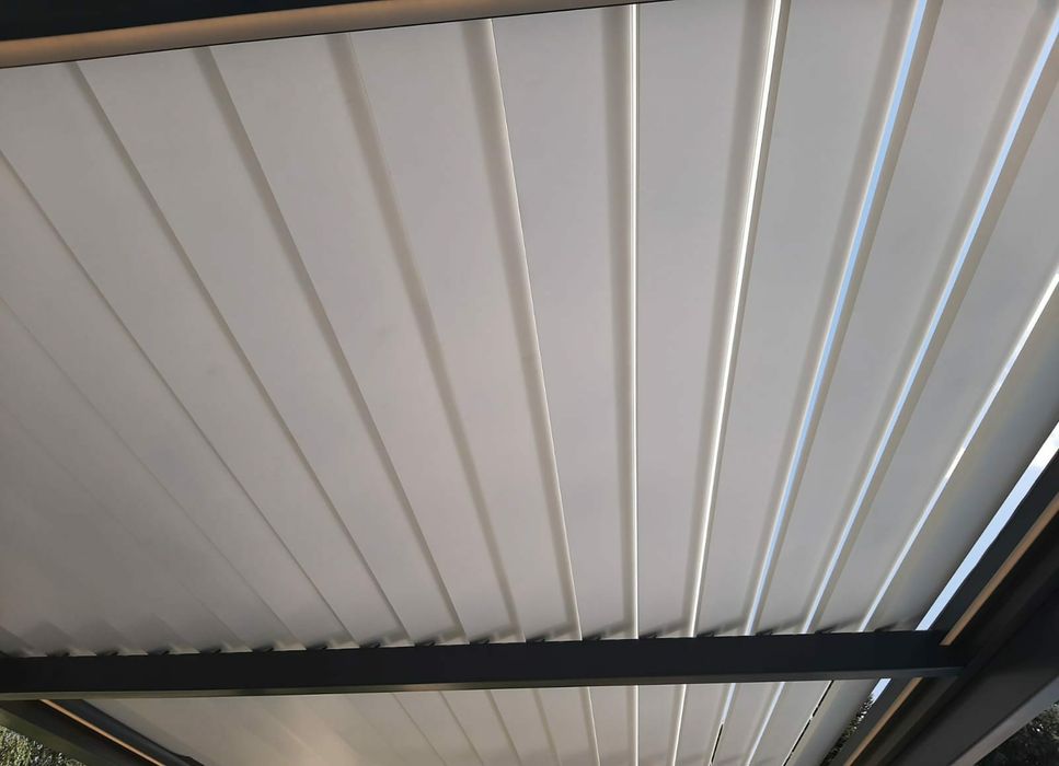 Pergola bioclimatica Rolling roof