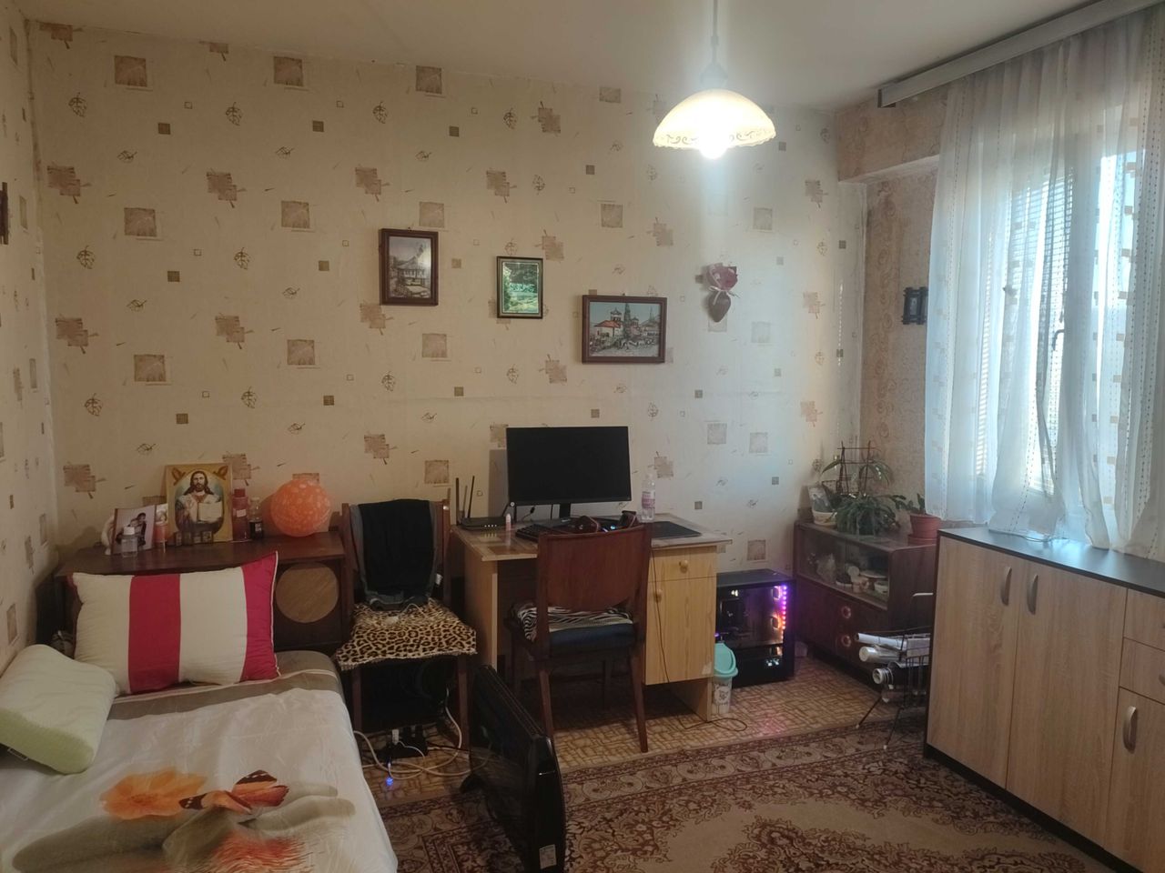 Продава се Двустаен апартамент в Търговище, Запад 2 - 56 кв.м за 1084 €/кв.м - Снимка #8