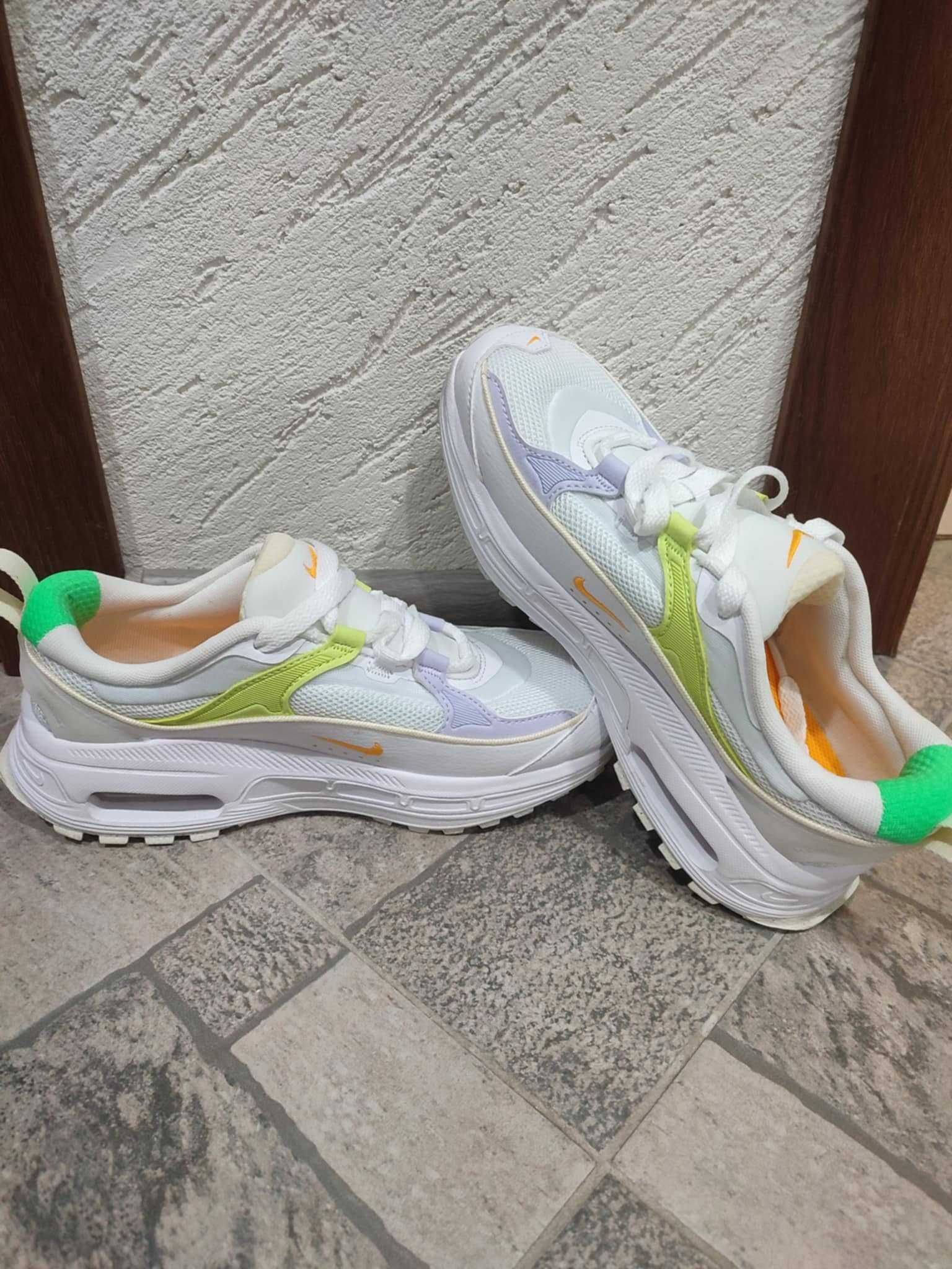 NIKE Обувки WMNS air max bliss