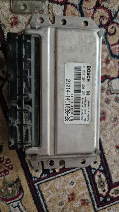 Продам эбу рабочий на ниву.