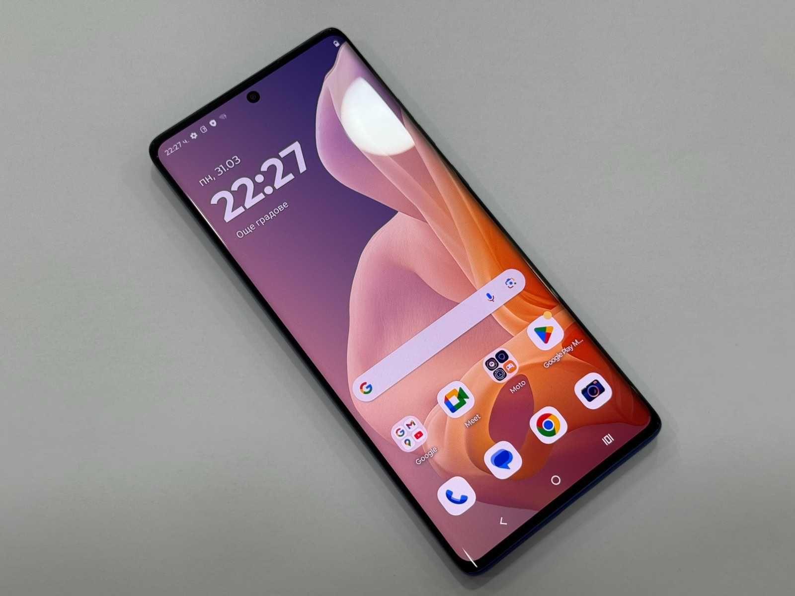 Motorola G85 5G / 256gb / 8RAM