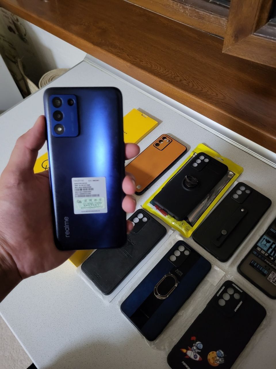 Realme Q3S частота обновления экрана 144hz smartfon shunchaki monstr
