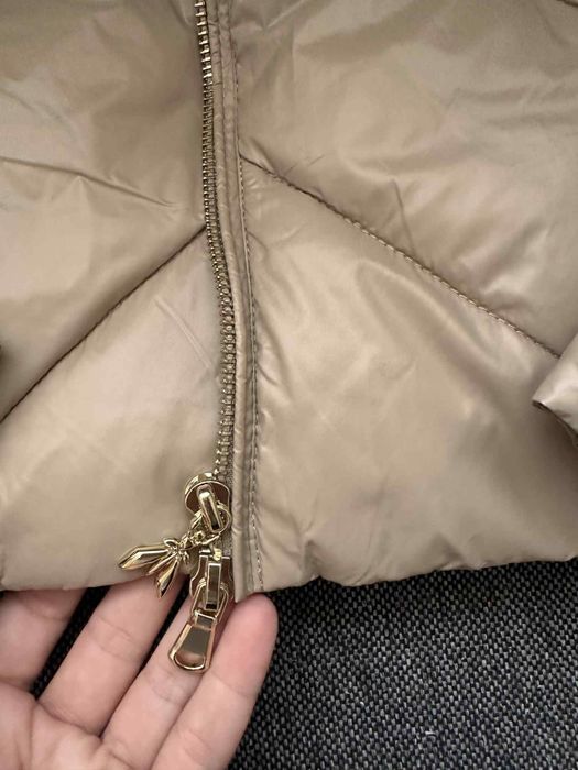 Страхотно олекотено яке на Patrizia Pepe