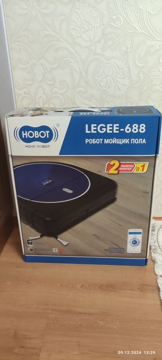 Продаётся робот мойщик пола Hobot Legee 688