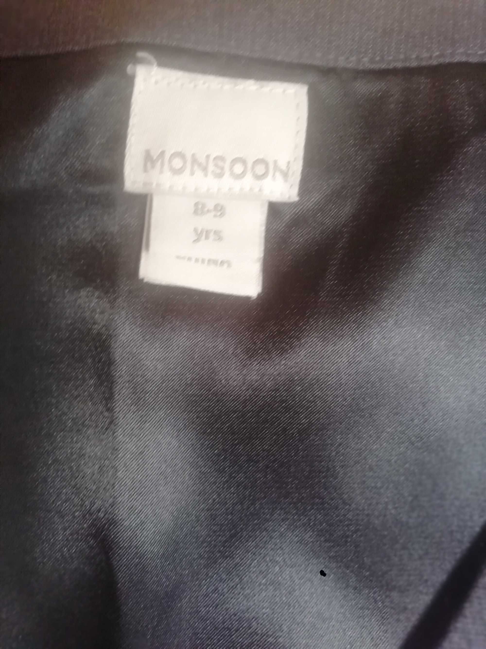 Детски официален костюм Monsoon 8-9 г.