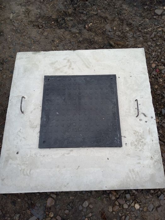 Capac fantana fosa