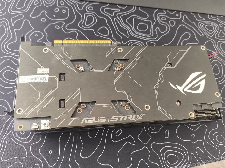 Amd radeon Rx5700xt Asus strix