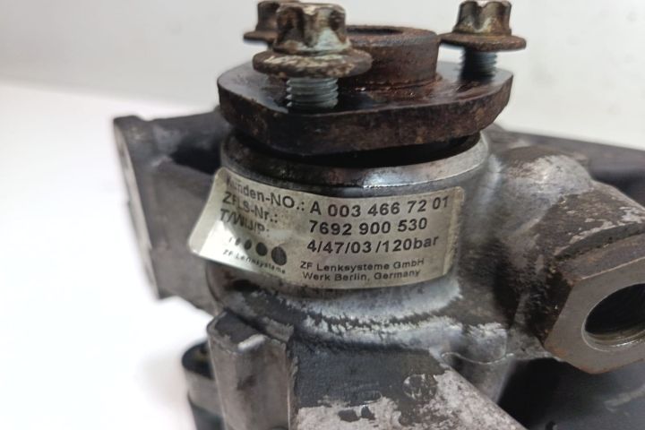 Pompa servodirectie A003466721 Mercedes-Benz Vito W639