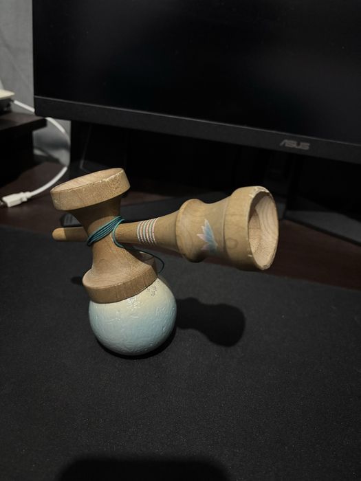 Kendama Lotus Ryoga Pro Model