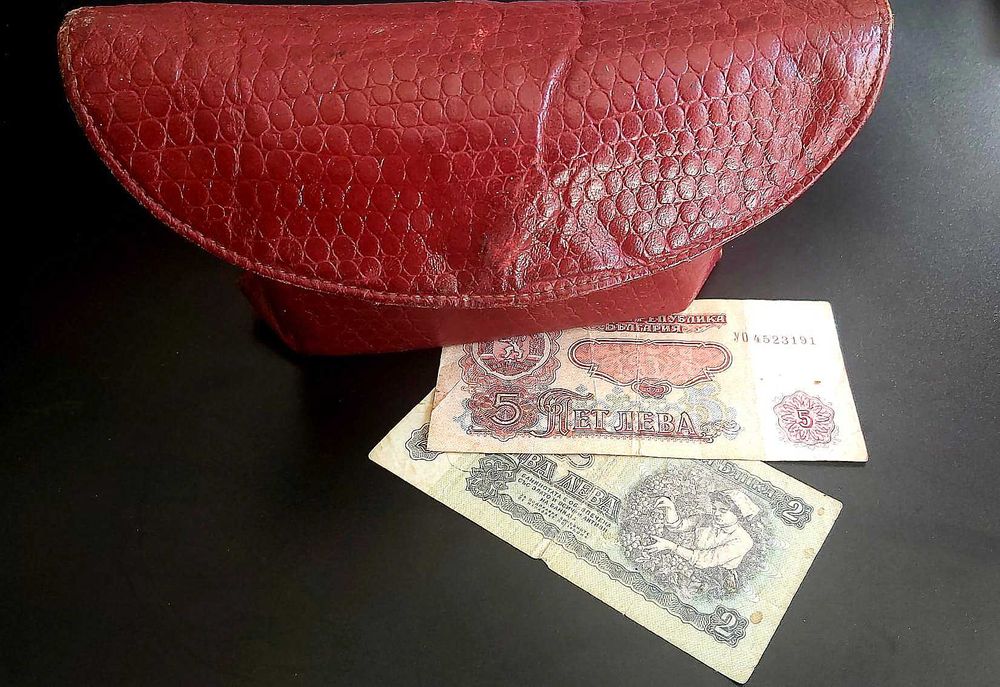 Ретро портфейл от естествена мека кожа (България, соц период)