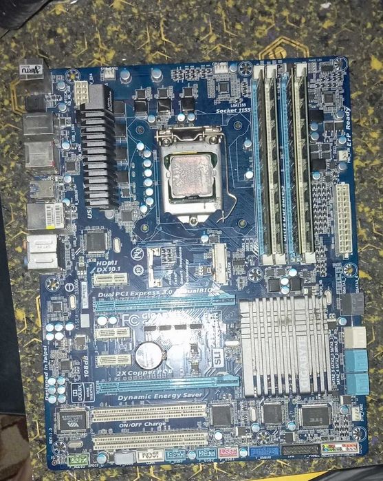 Продаю СВЯЗКУ проц I7 2700k+материнская плата Z69+ озу 32 гб