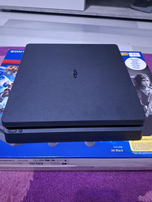 PlayStation 4 - 1 TB