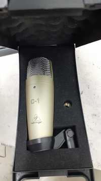 Студийный микрофон Behringer C-1 с пауком и стойкой