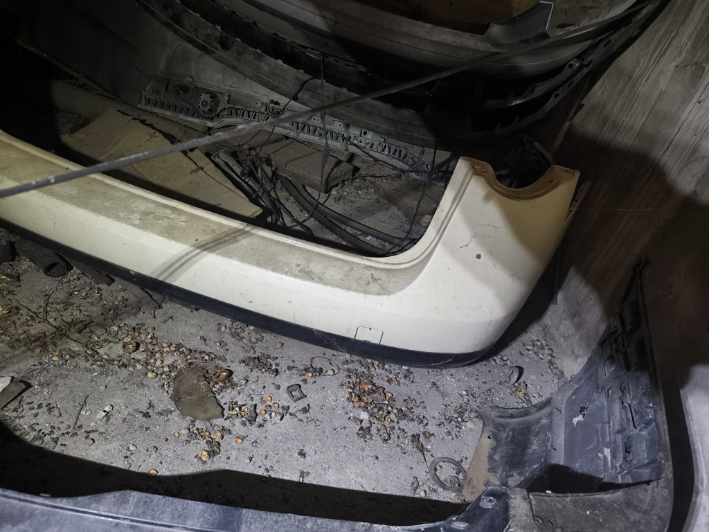 Задна броня Vw Passat B6