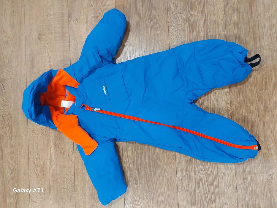 Vand combinezon de iarna 12 luni si ghete 23