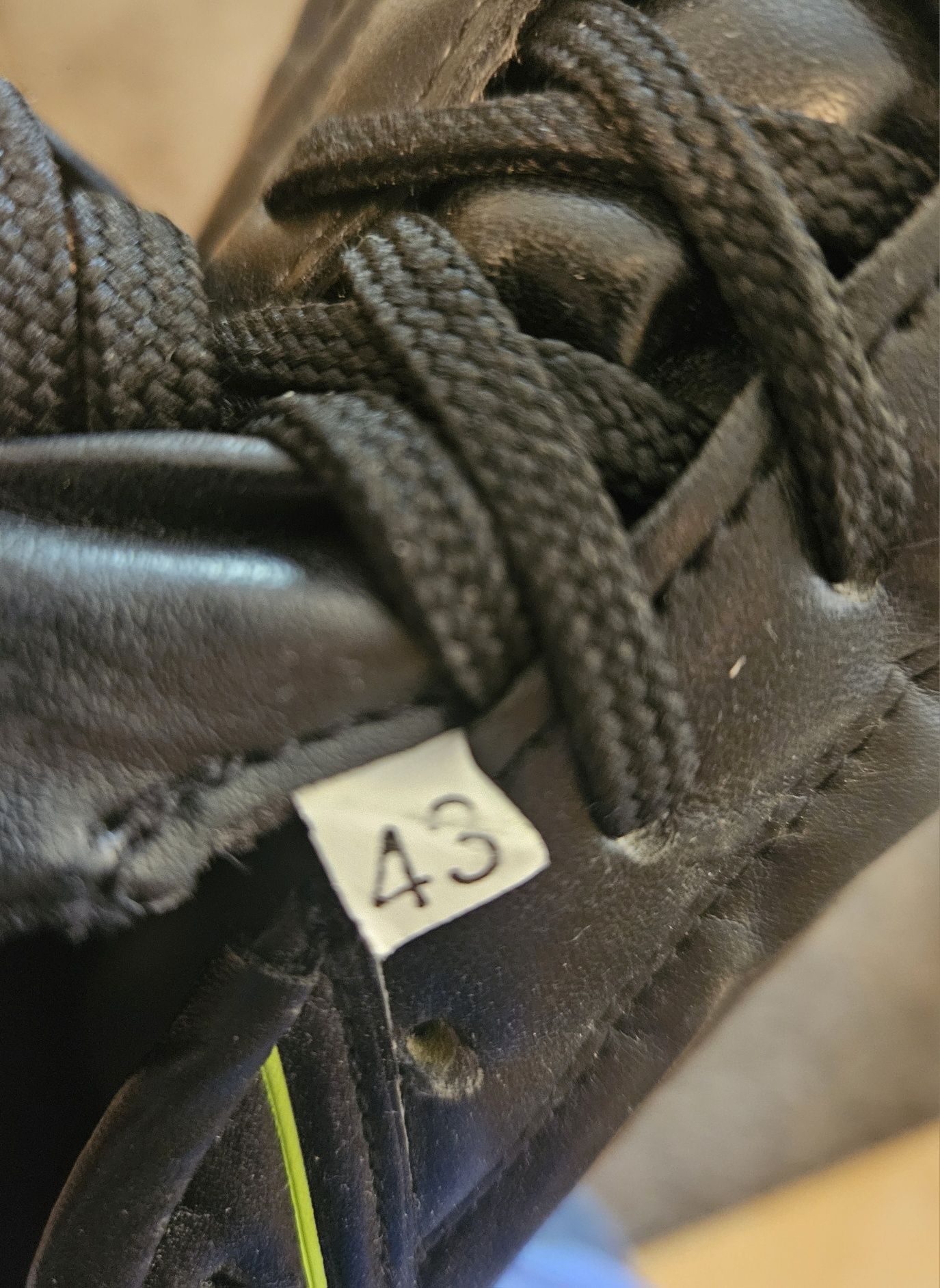Adidas Кожени бутонки N-43