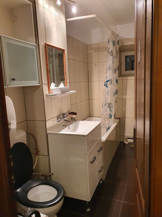 Inchiriez garsonieră Tei zona Facultate Constructii