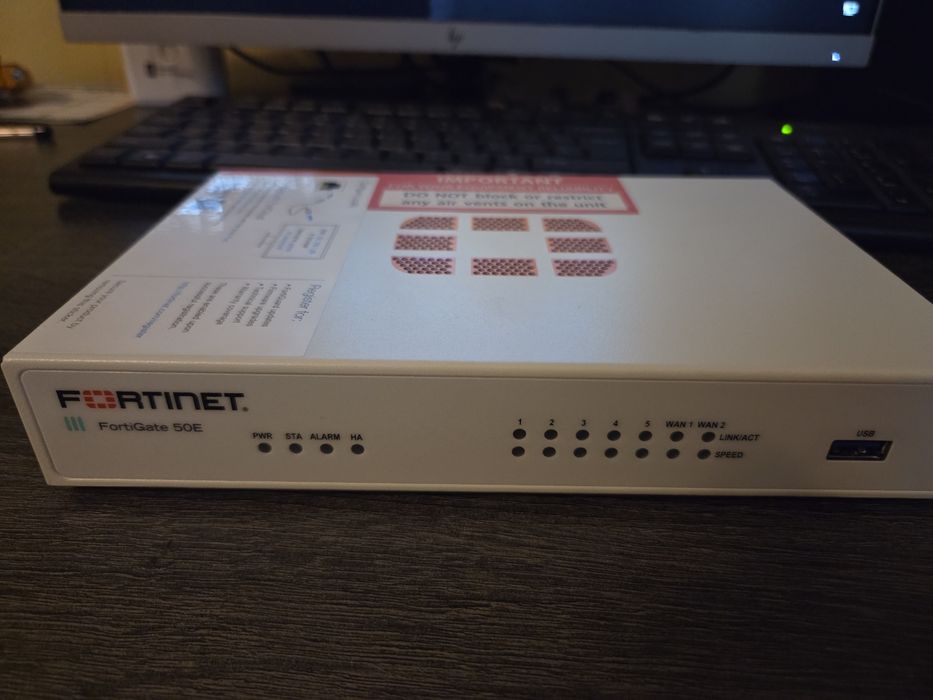 Router Fortinet Fortigate 50E