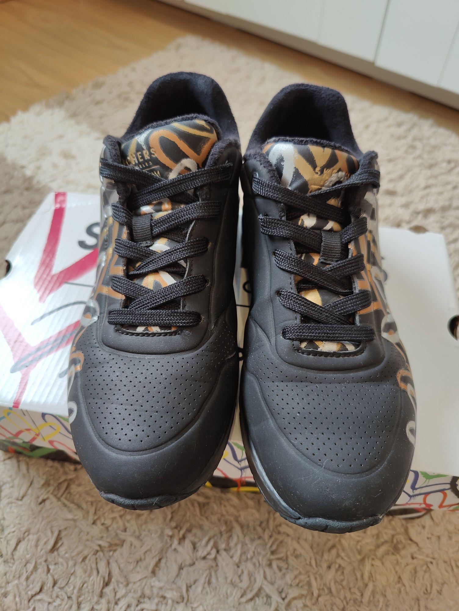 Skechers - Metallic Love размер 37,5