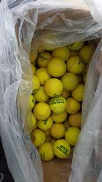 Vand mingi tenis de camp stare buna Dunlop si Wilson