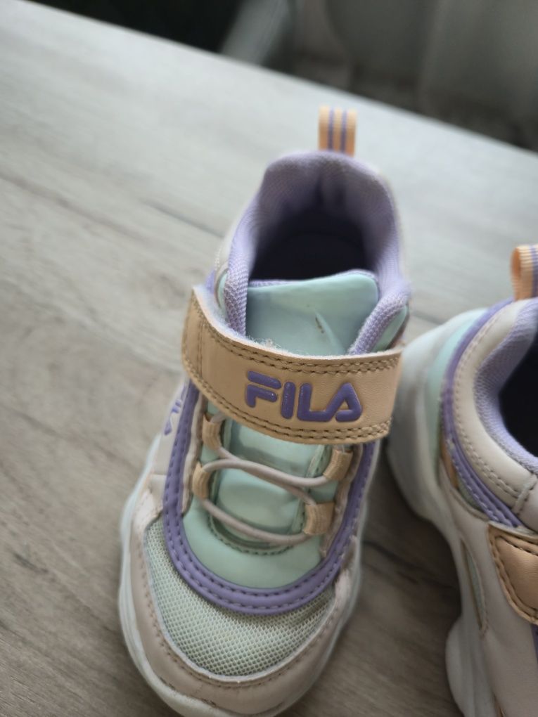 Детски маратонки Fila, н. 26