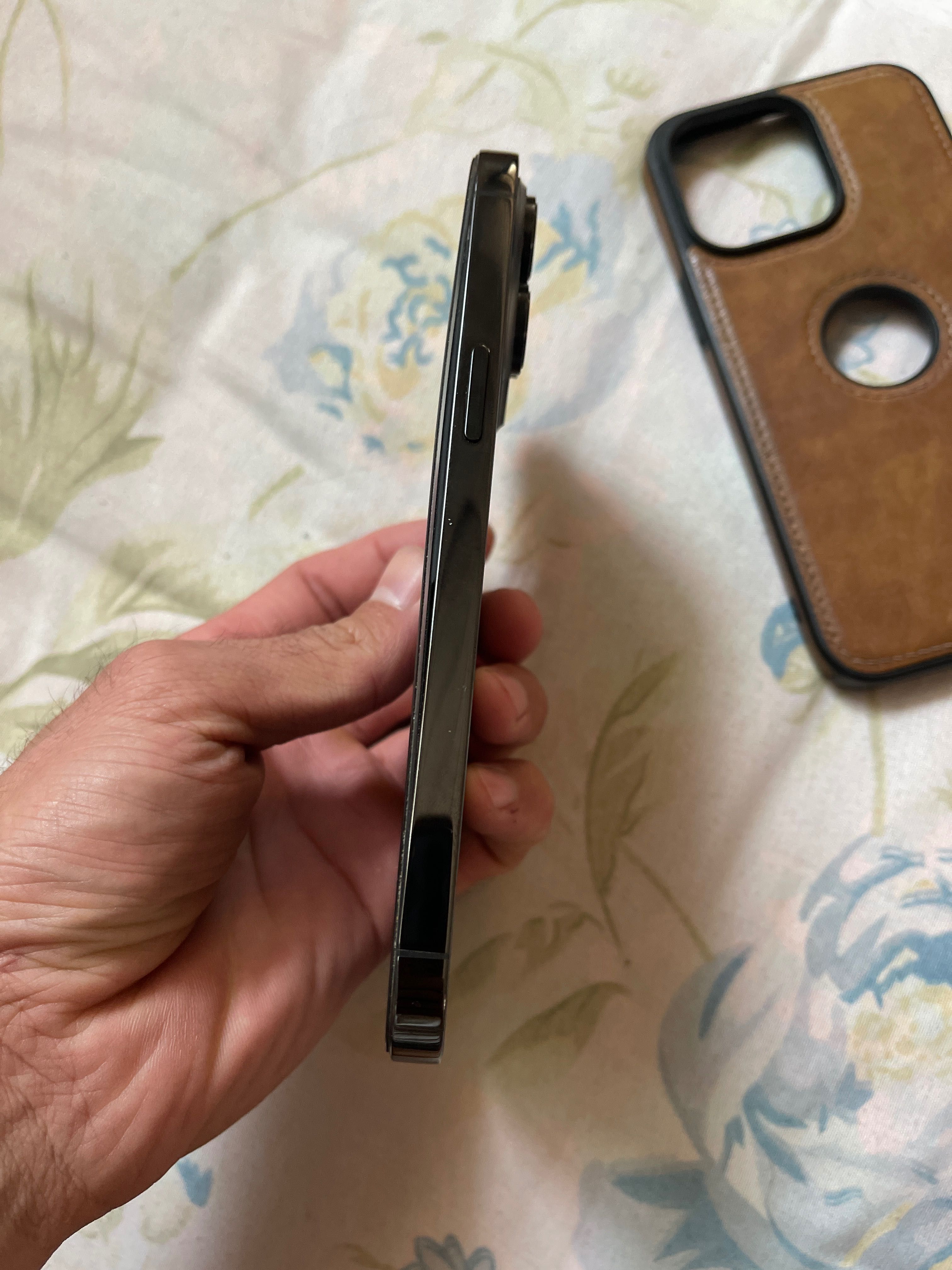 iPhone 14 Pro Max 256 gb 2-ta simkartali