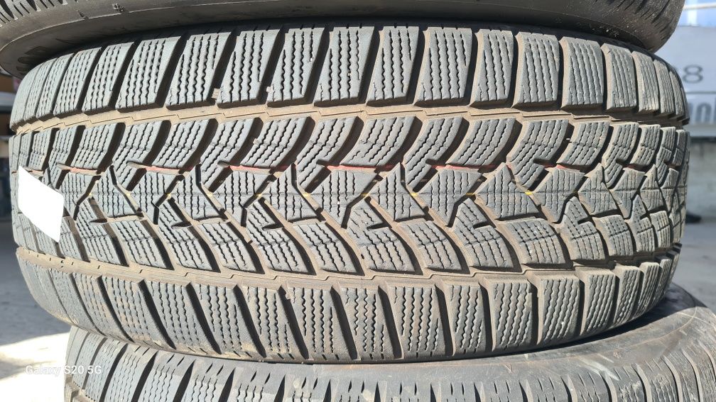 Гуми DUNLOP 235x55x19 Winter Sport 5 suv 235/55/19