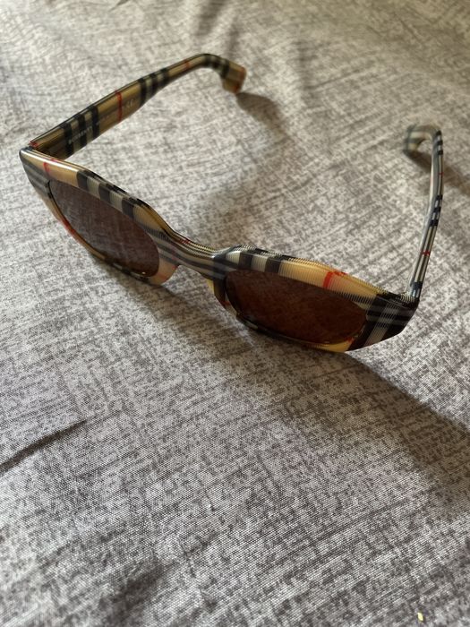 Ochelari burberry