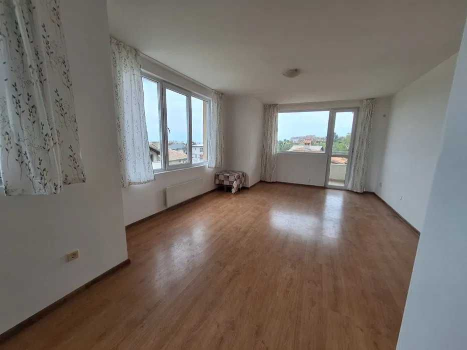 Дава се под наем Двустаен апартамент в София, Зона Б-18 - 75 кв.м за 500 € - Снимка #1