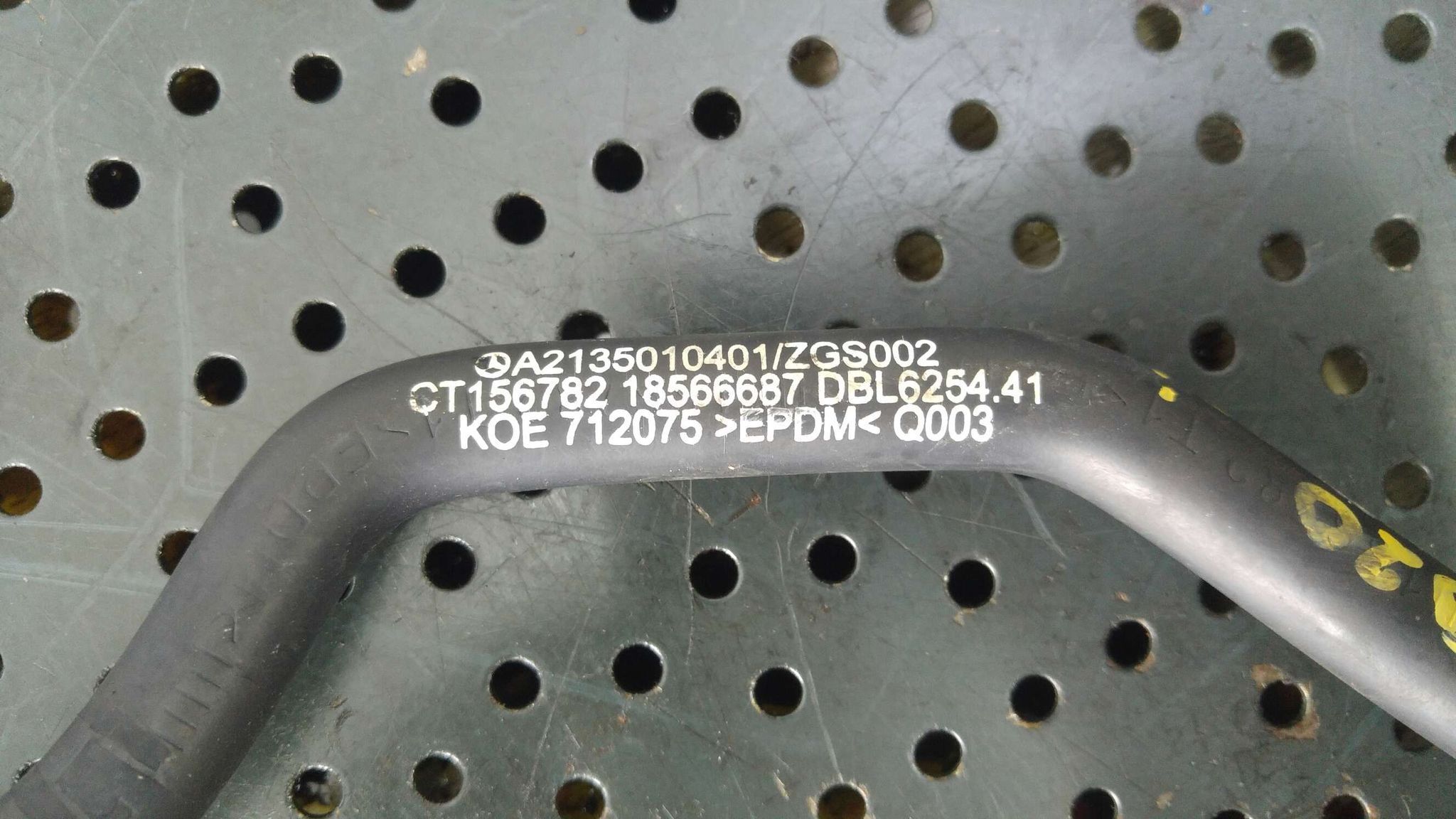 furtun conducta apa  2.0 cdi 654920  mercedes glc c253 e-class w213  furtun conducta apa  2.0 cdi 654920  mercedes glc c253 e-class w213  a2135010401