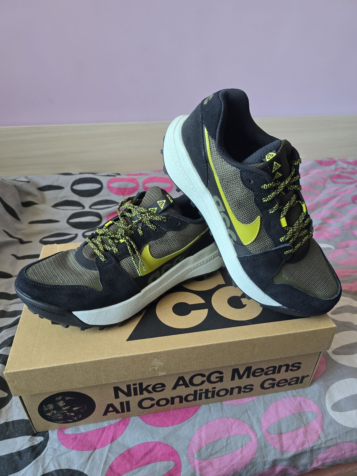 Nike ACG чисто нови 43