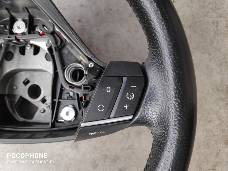 Спортен, мулти волан за Volvo V70, XC70, S60, S80