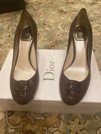 Туфли Бренда Dior