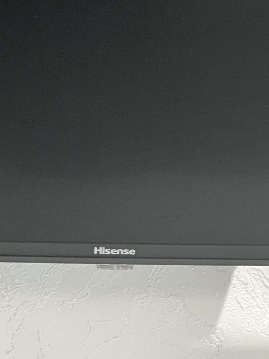 Televizr hisense otlichni holatta turpti