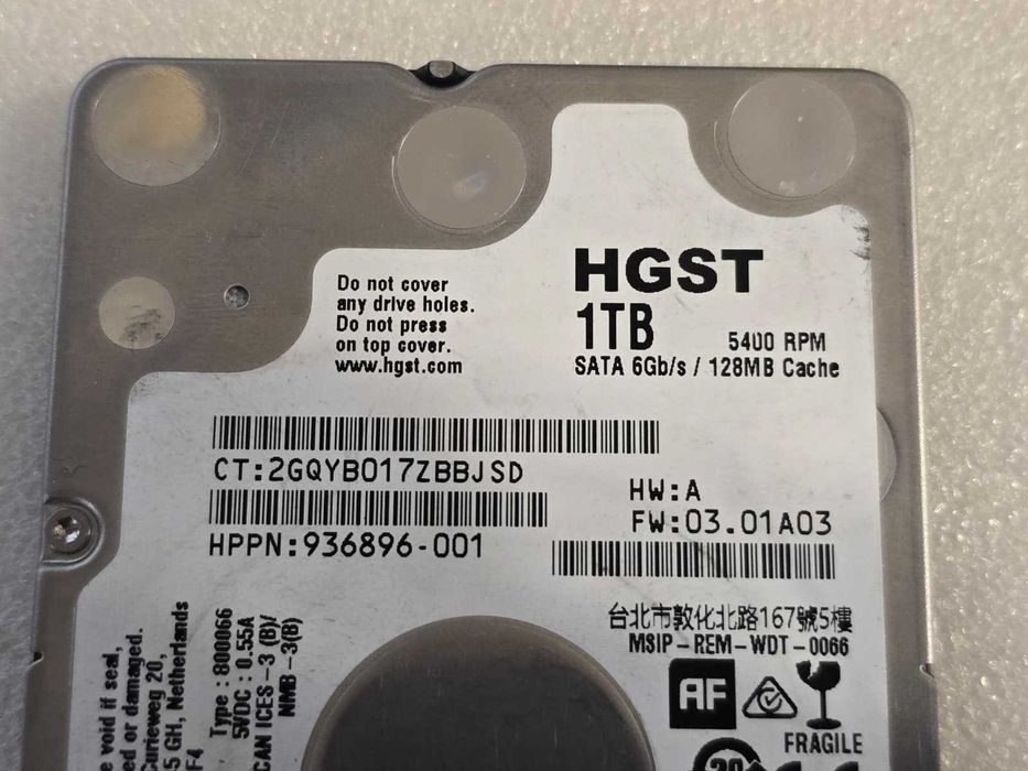 Hard disk laptop HGST 1TB SATA III 6GB/S 2.5" 7MM slim HTS541010B7E610