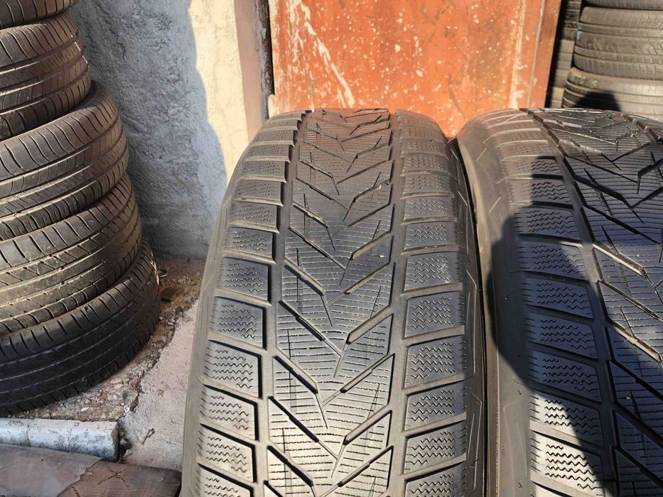 SET 2 Anvelope Iarna 235/55 R19 VREDESTEIN WINTRAC XTREME S 105V