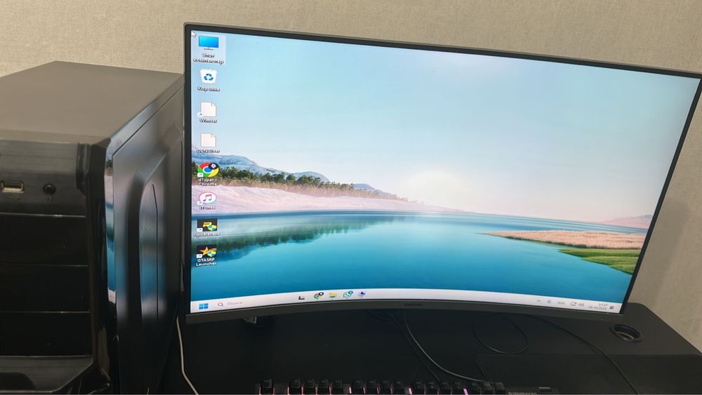 Продам монитор samsung 31.5