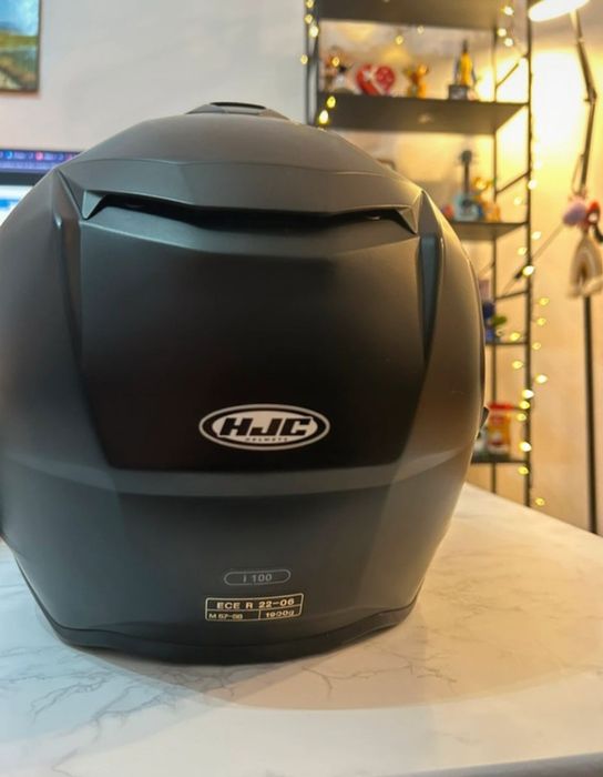 Vând casca moto HJC i100 flip-back