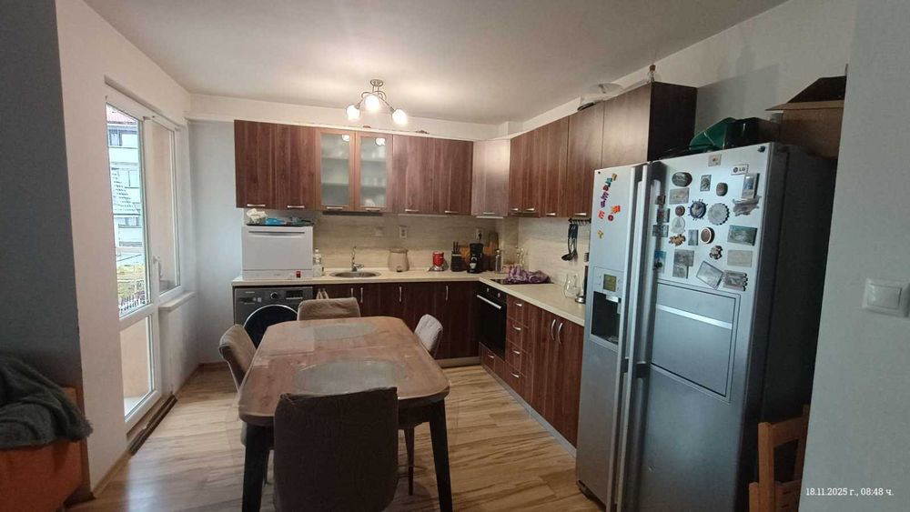 Продавам апартамент Парк Артилерийски