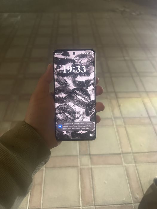 Honor x9b 256 gb operativka 12 gb