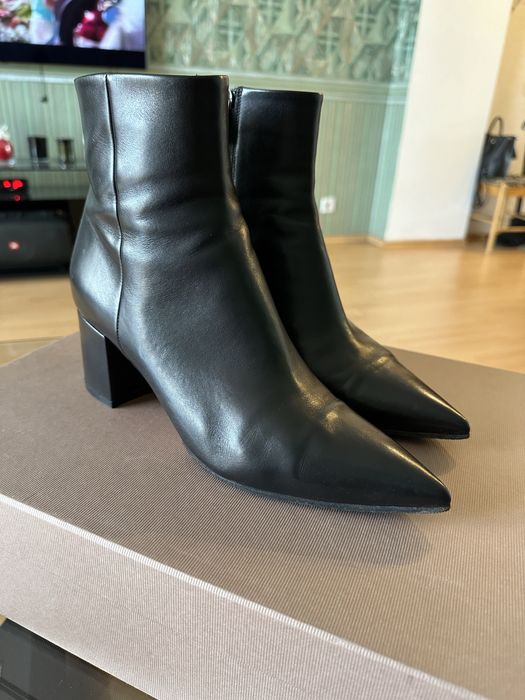 Продам ботинки