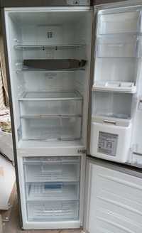 Продавам хладилник LG NO Frost с диспенсър за вода