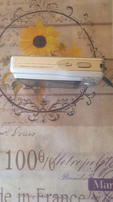 Casuo Exlim  EX-Z 19