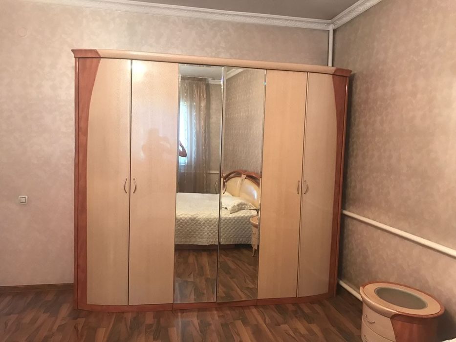 Спальный гарнитур