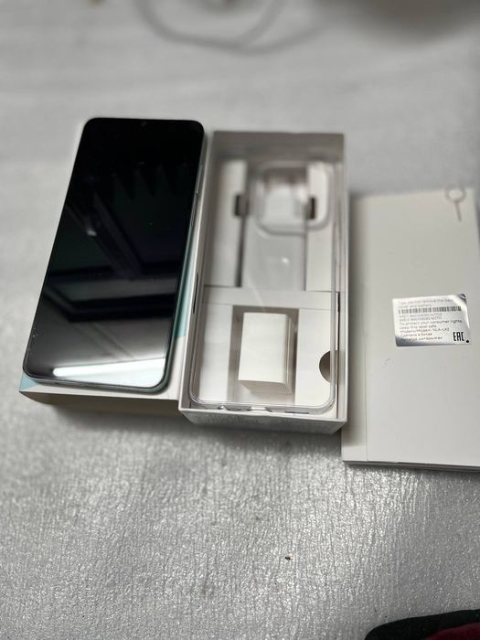 Honor x5c 4/64 yengi